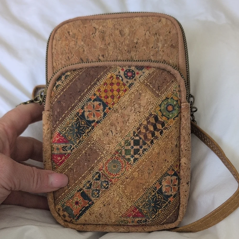 New Bohemian Tan Crossbody Bag -         Super Cute - Picture 4 of 4